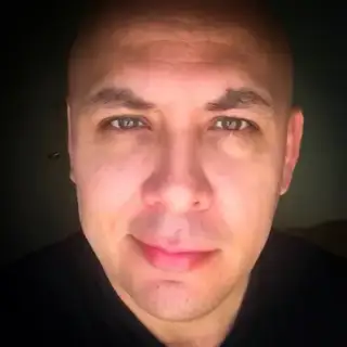 Rubén Carreón Moya
